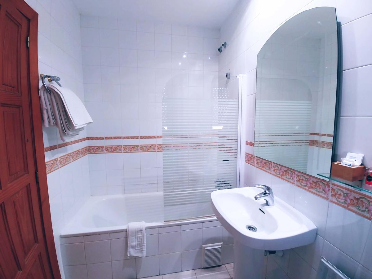Hotel San Francisco Molina de Aragon Buitenkant foto